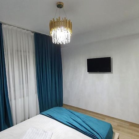 Cazare Spital Fundeni Bucareste Exterior foto